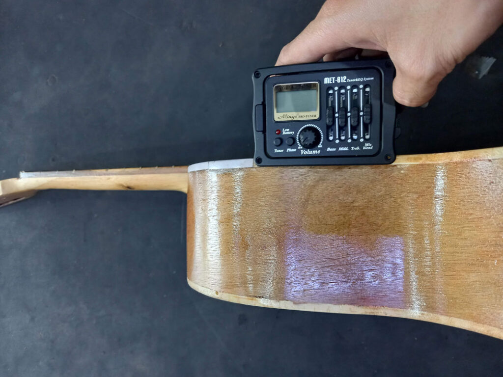 LẮP EQ CHO ĐÀN GUITAR TẠI TRÀ VINH khi lắp EQ