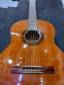 guitar sau khi thay day